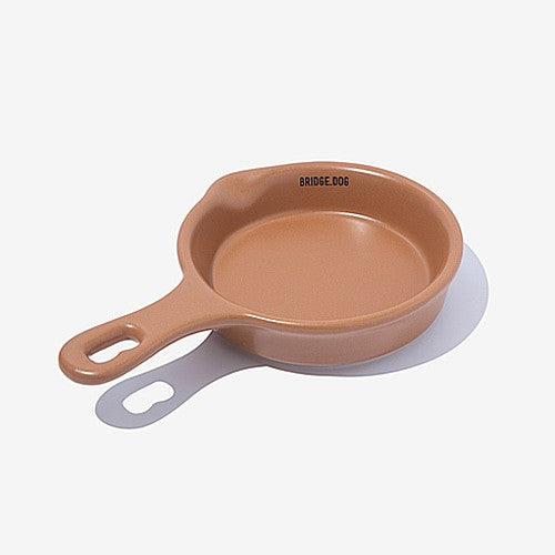 BRIDGE DOG MINI PAN CARAMEL