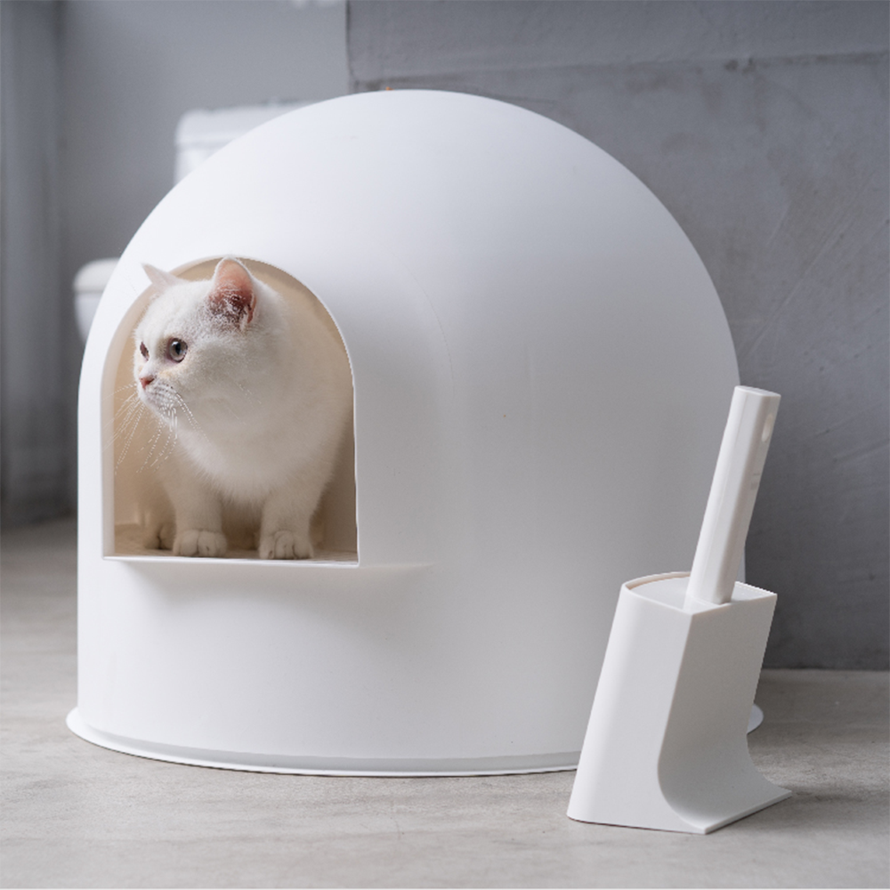 Snow house online cat litter box